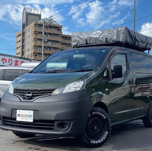 日産 NVバネット – ルーフテント仕様