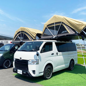 いま話題のルーフテント