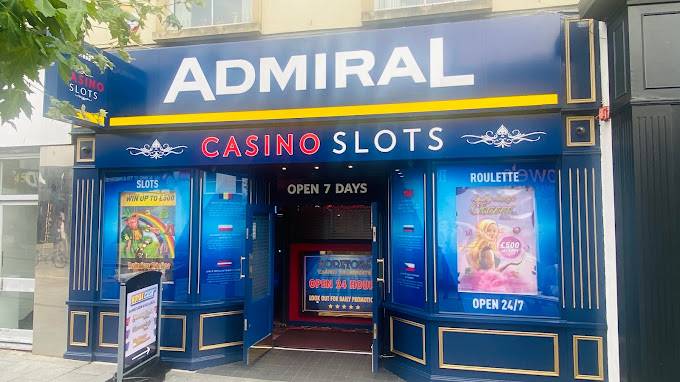 Golden Palms Amusements - Torquay | Spin Raiders