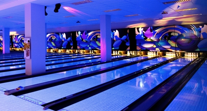 Hollywood Bowl - Bournemouth Branksome - Poole | Spin Raiders Arcade Directory