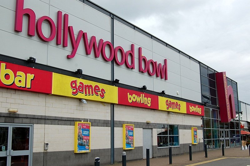 Hollywood Bowl - Bristol Cribbs Causeway | Bowling Arcade | Spin Raiders