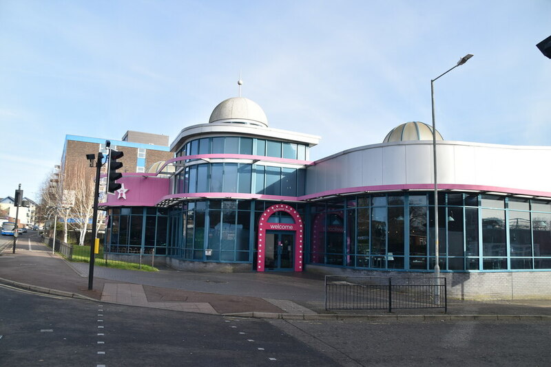 Hollywood Bowl - Ashford - Ashford | Spin Raiders Arcade Directory