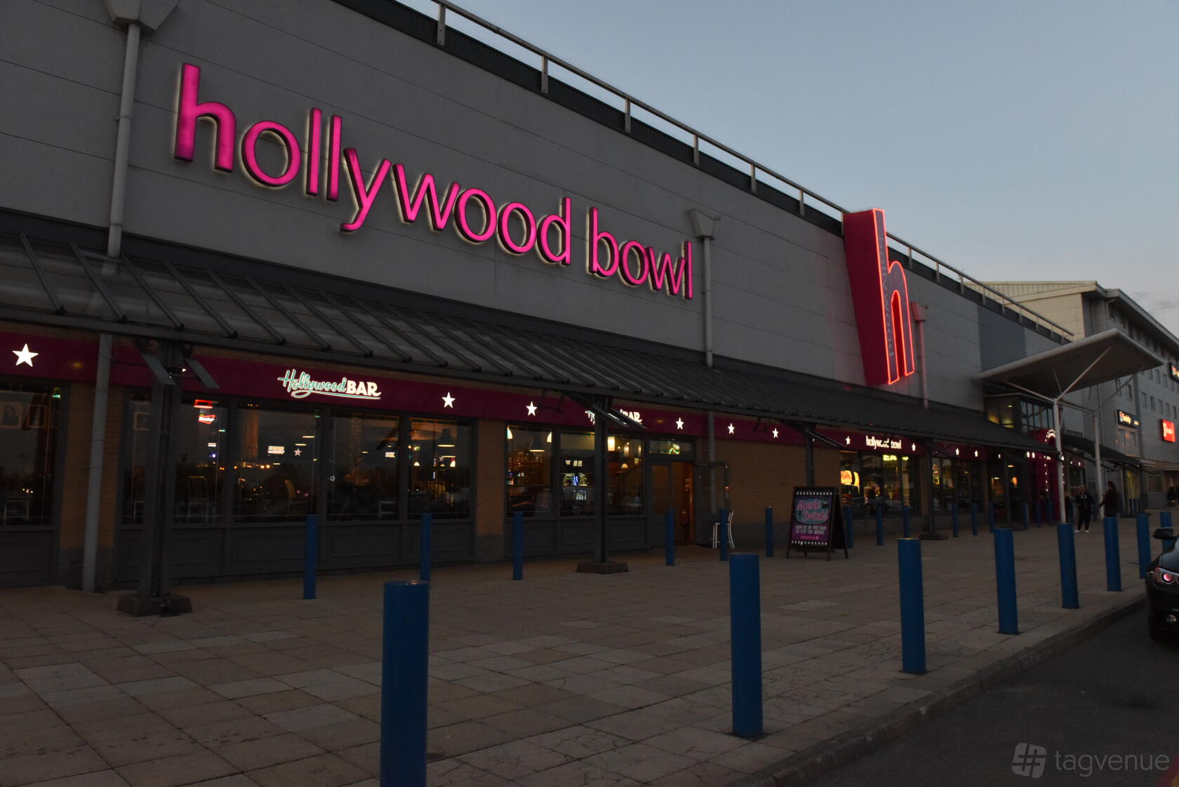 Hollywood Bowl - Basildon | Bowling Arcade | Spin Raiders