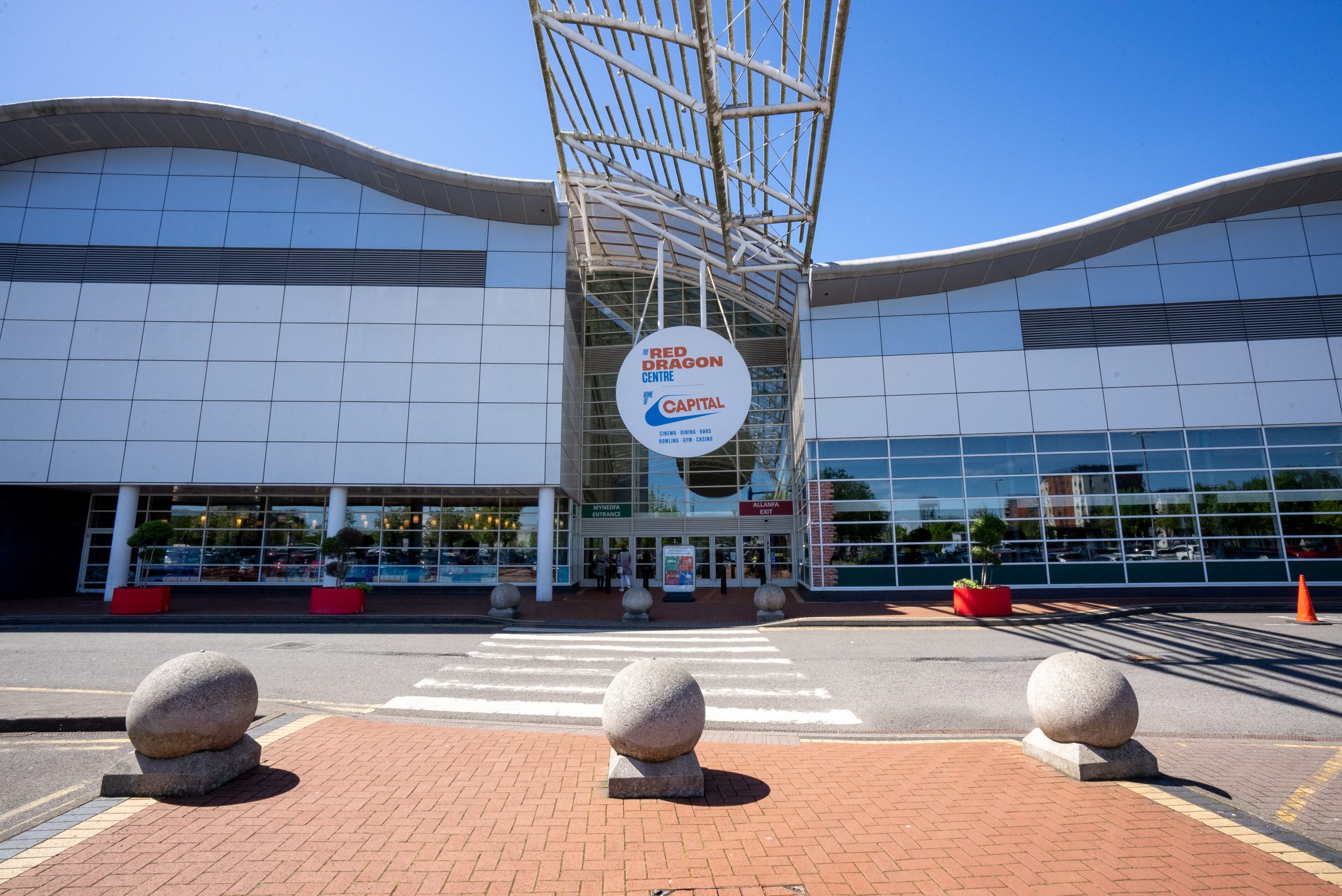 Hollywood Bowl - Cardiff Red Dragon | Bowling Arcade | Spin Raiders