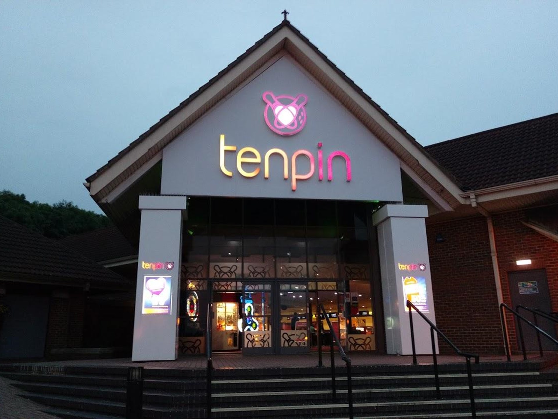 Tenpin Swindon | Spin Raiders