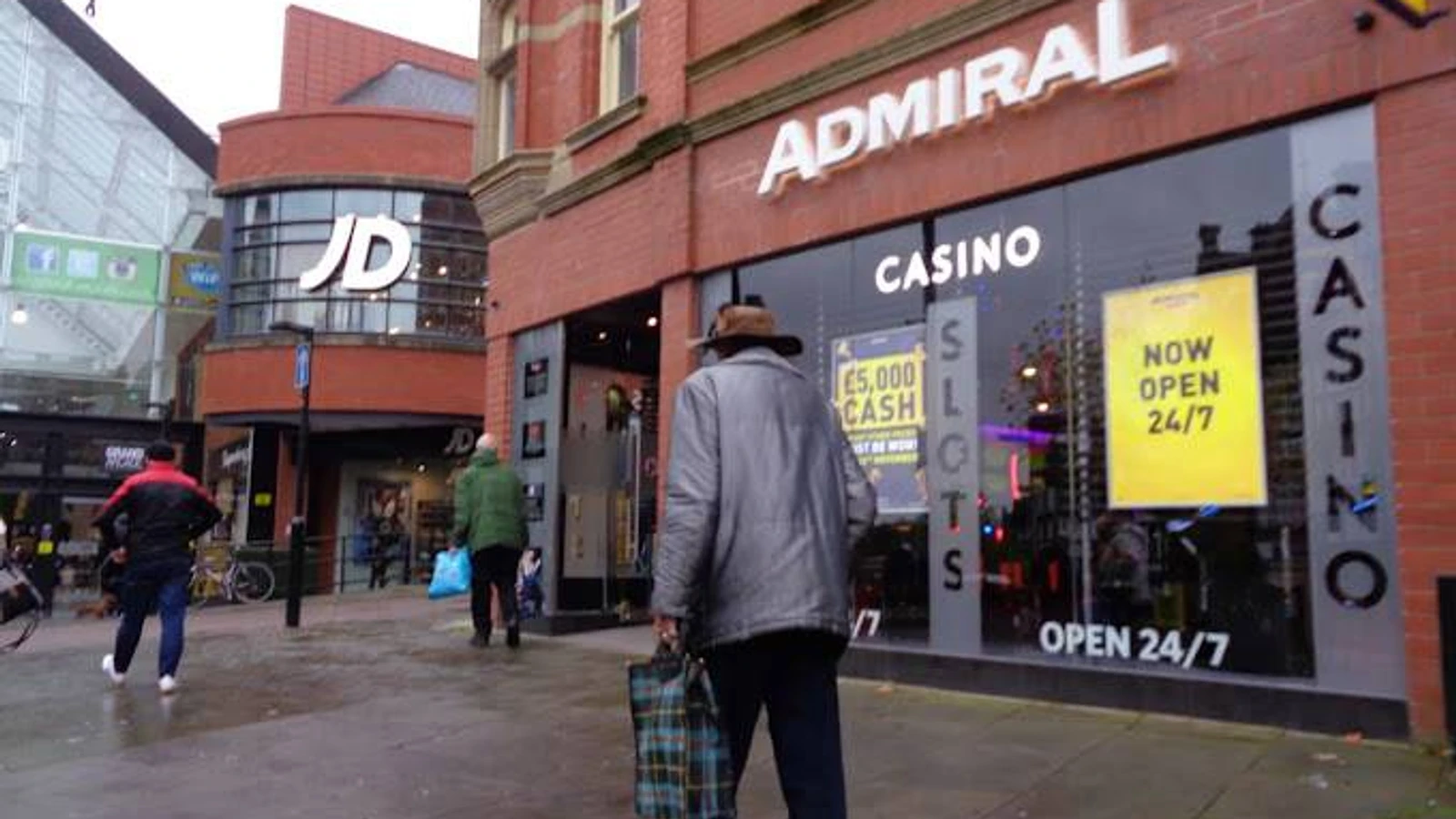Admiral - Wigan - Wigan | UK Arcade Directory