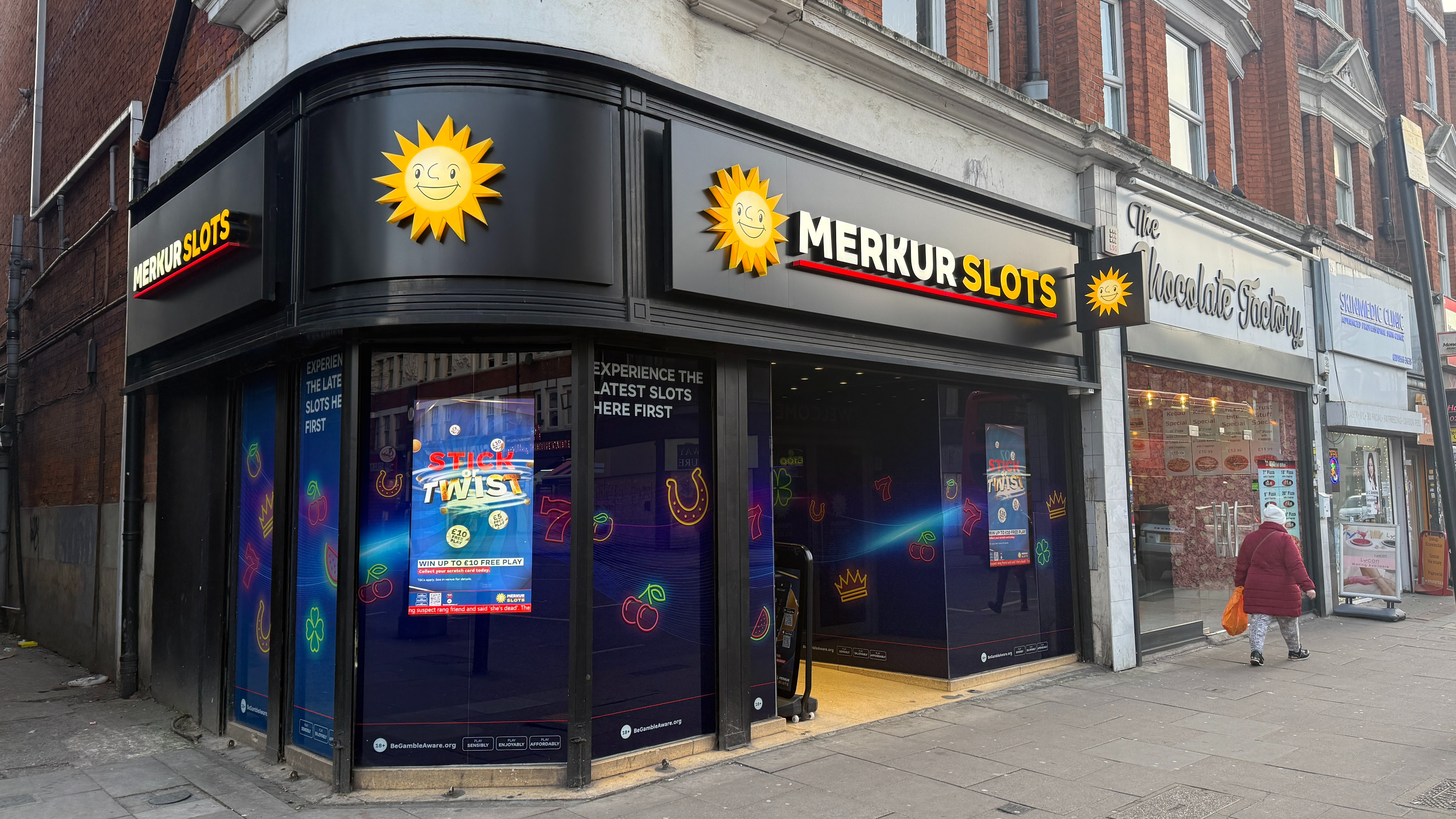 MERKUR Slots - Ealing Broadway | Adult Gaming Centre | Spin Raiders