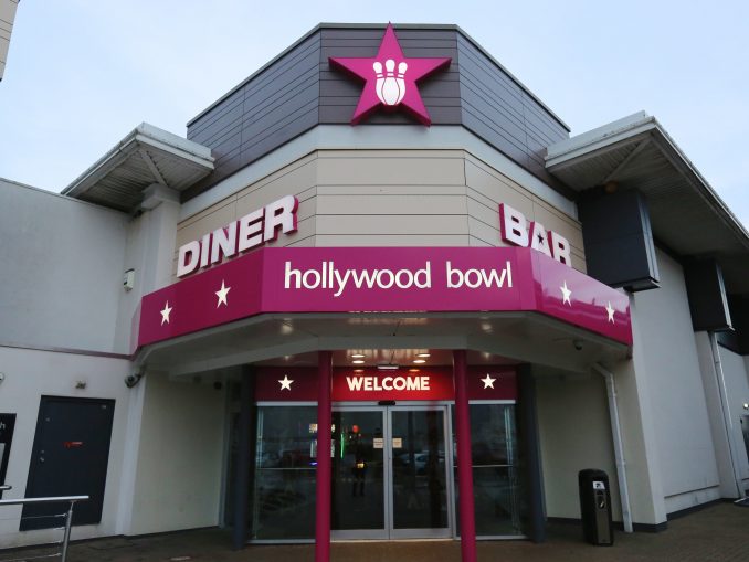 Hollywood Bowl - Bury - Bury | Spin Raiders Arcade Directory