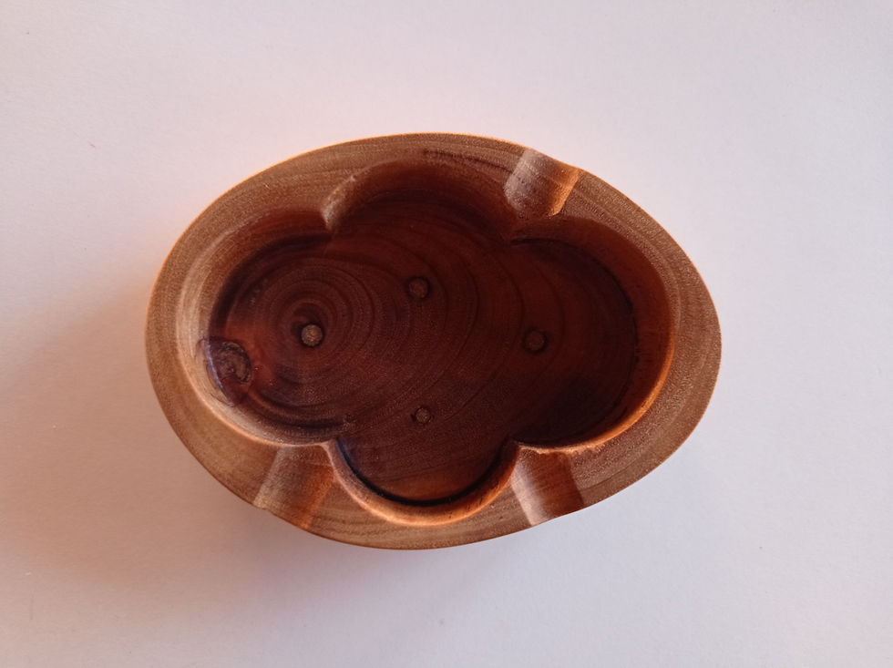 Miniatura: Ceniceros de madera de eucalipto