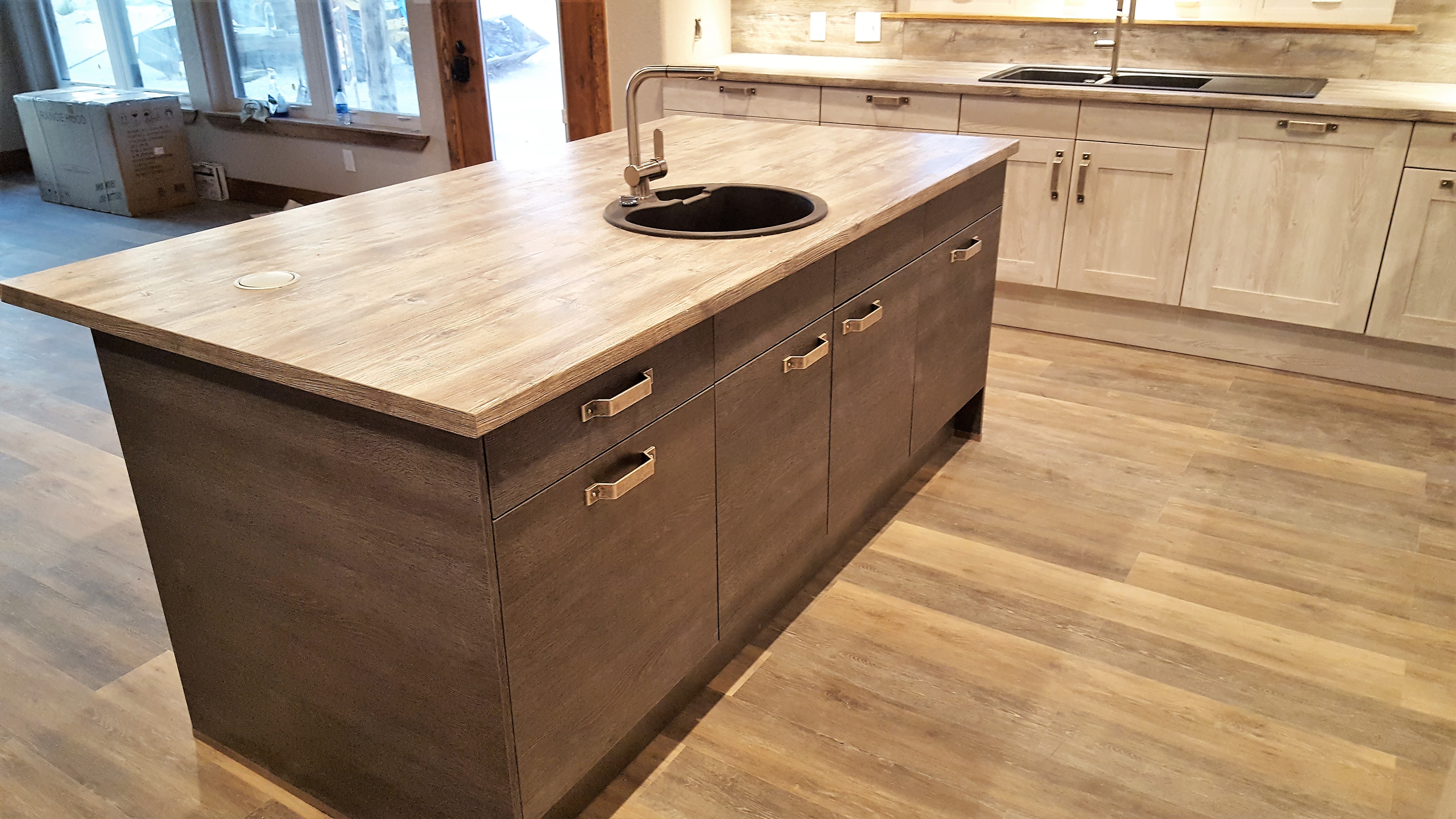 transitional texan kitchen, Katy