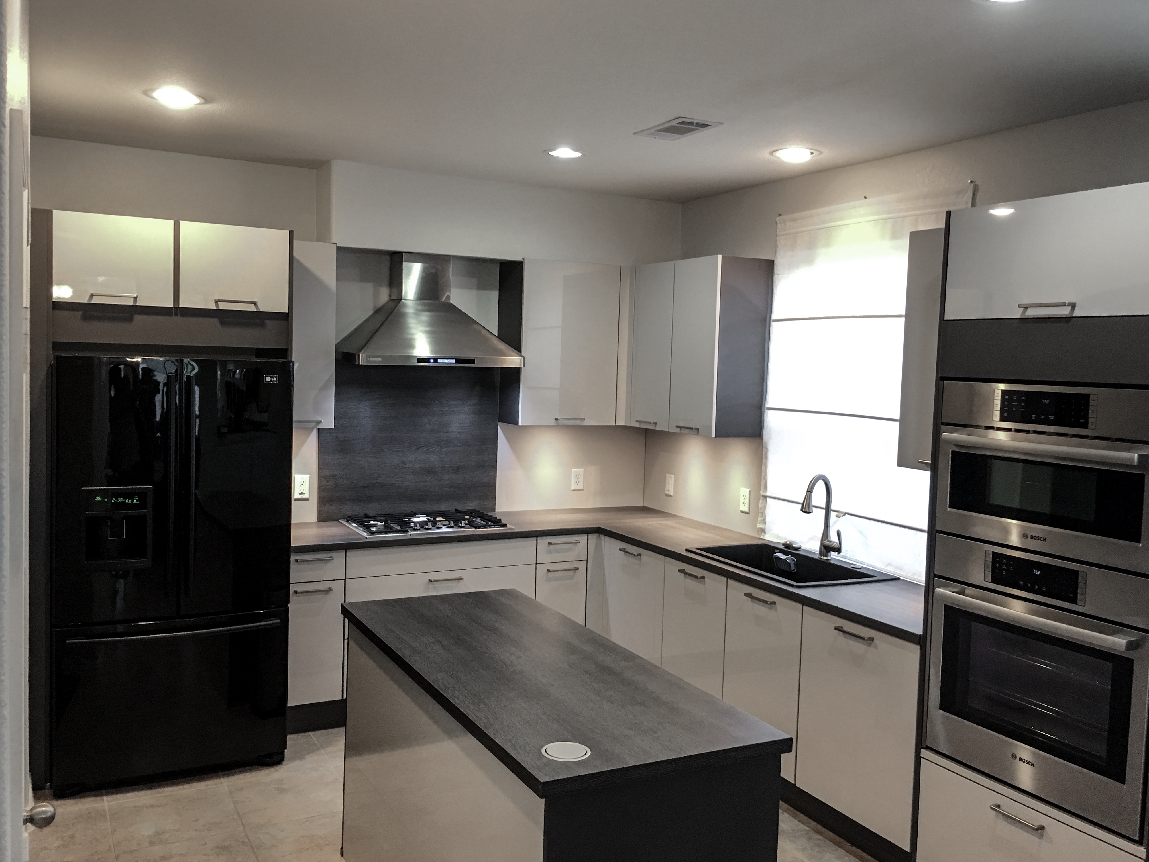 Modern high gloss kitchen, Houston