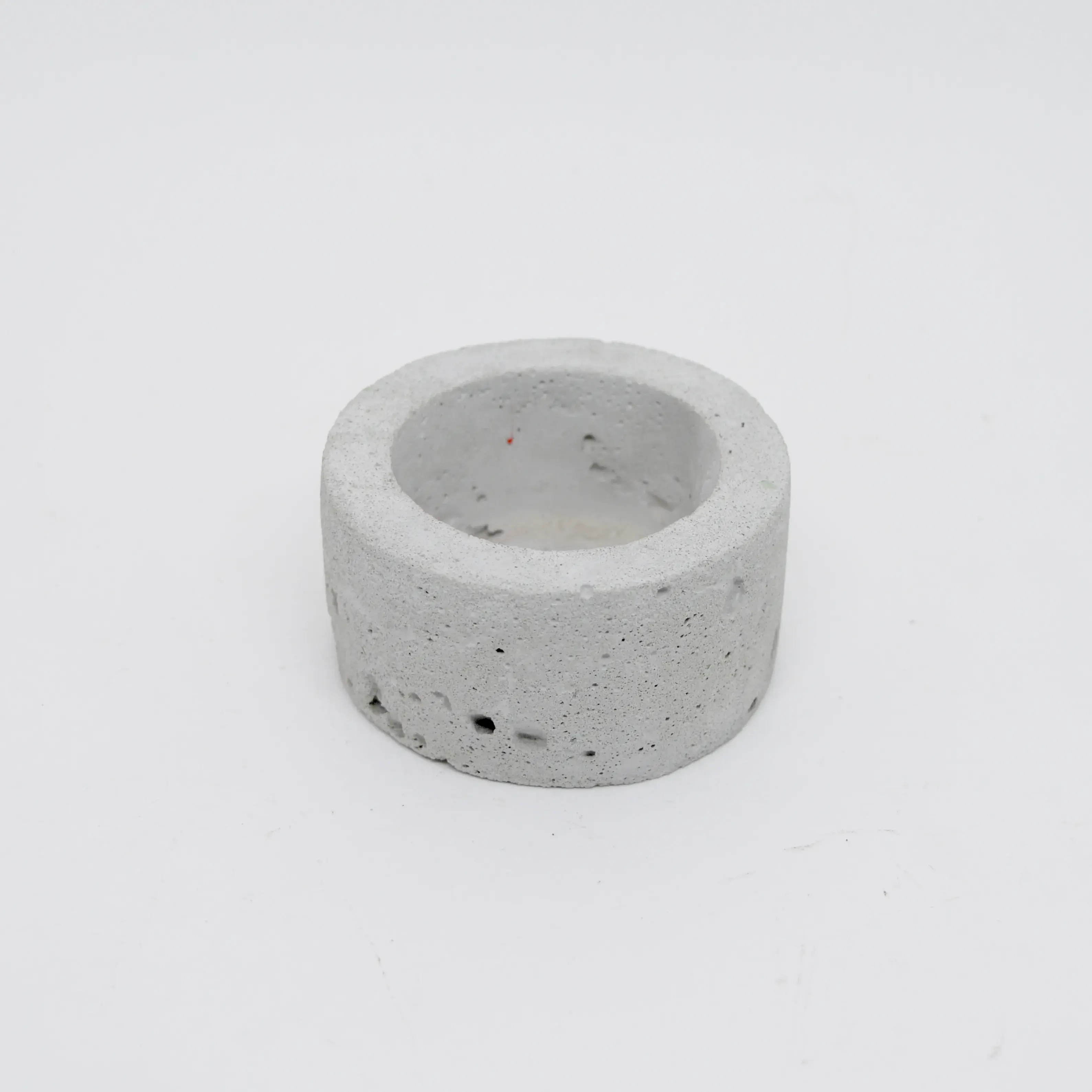 Vaso redondo pequeno cimento cru VRP01