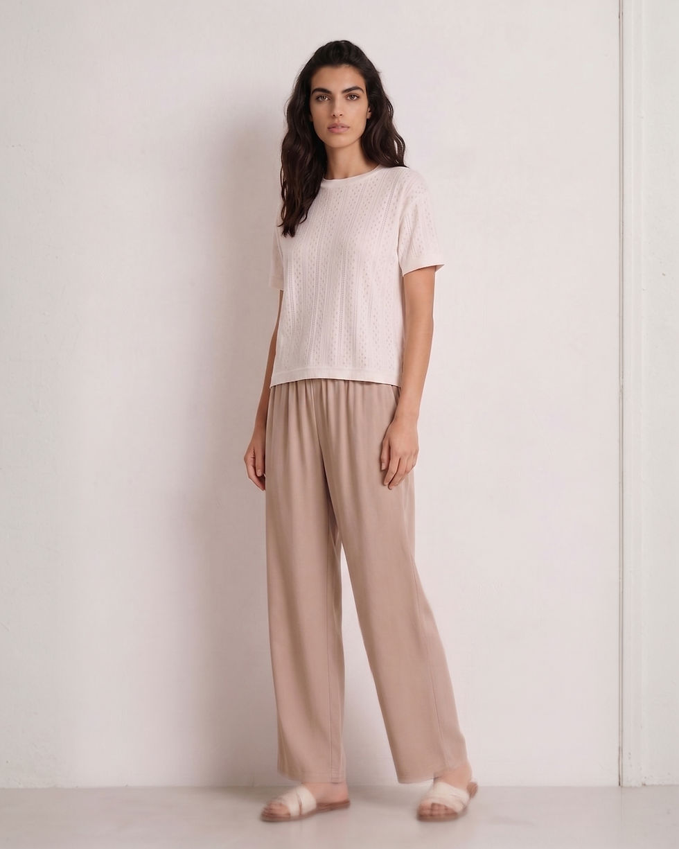 Thumbnail: Cotton Point Cream Crop