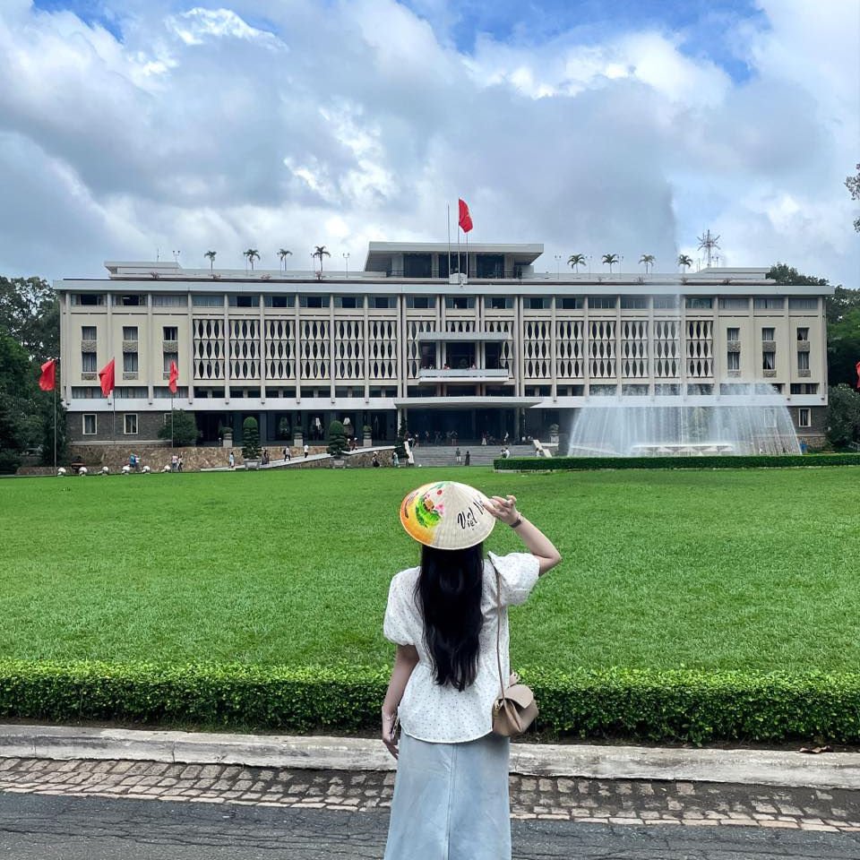 Dinh Độc Lập – điểm đến không thể thiếu trong chuyến du lịch Sài Gòn