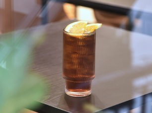 Cold Brew là gì? Tất tần tật về cà phê ủ lạnh – món đồ uống được yêu thích tại Mangrove Coffee & Tea