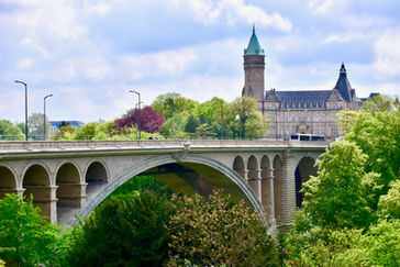 2018ルクセンブルク旅行記② / アドルフ橋, ノートルダム大聖堂, ルクセンブルクのスタンプを貰える観光案内所