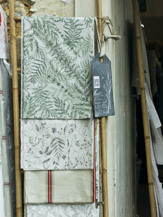 Fête des Fleurs de Saint de Saint Jean de Beauregard ©Ivy Cousin | STORIES OF IVY