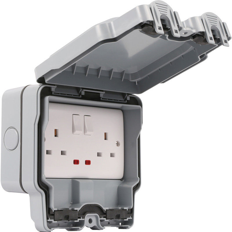16a - 2 Way Adapter (IP67 Waterproof) - In & Out