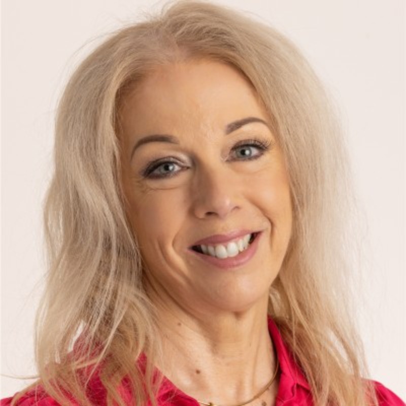 Jo Norton - Photo
