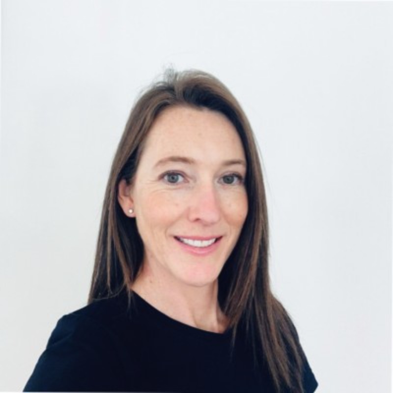 Caroline Henshaw - Photo