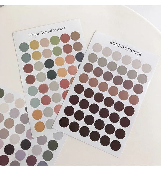 מדבקות עגולות צבעוניות
