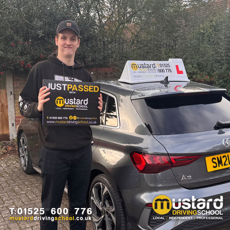 Driving instructors Leighton Buzzard