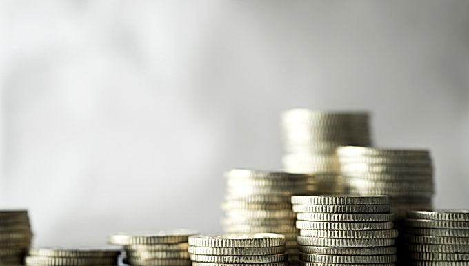 Banking & Finance