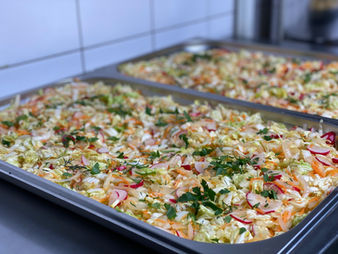Helping Ukrainians with food (5).jpeg