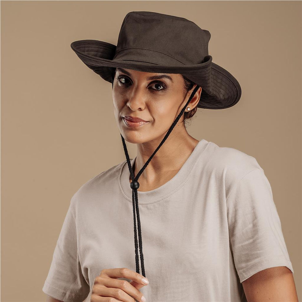 Thumbnail: Somabula Oilskin Hat