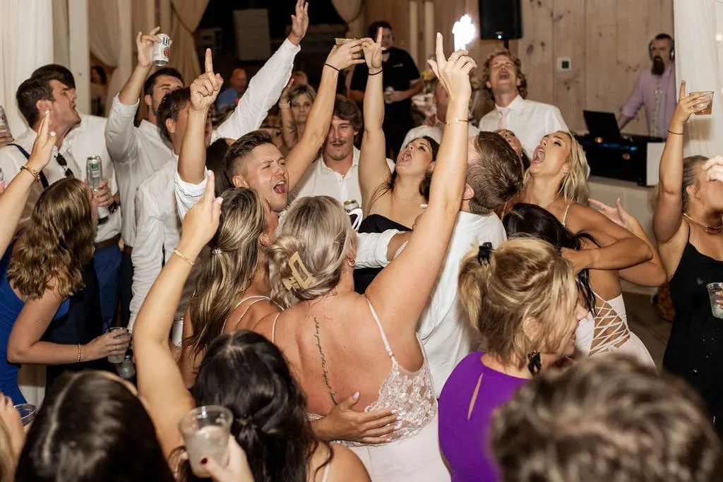 wedding guests dancing