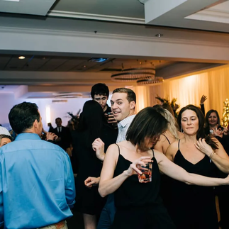 party guests dancing in Annapolis