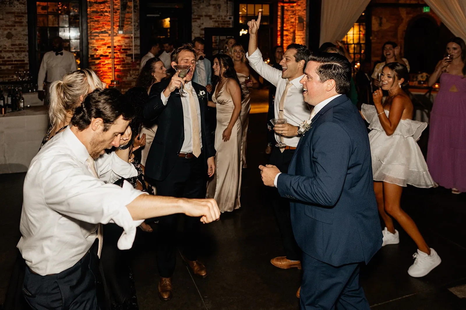 wedding guests dancing