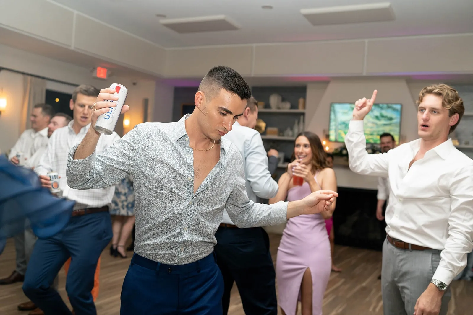 guys dancing at wedding