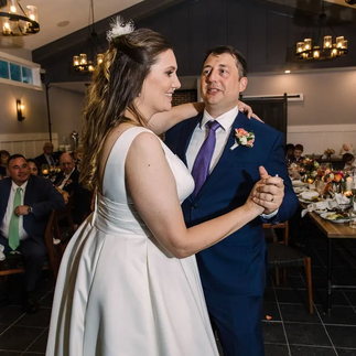 bride and groom first dance