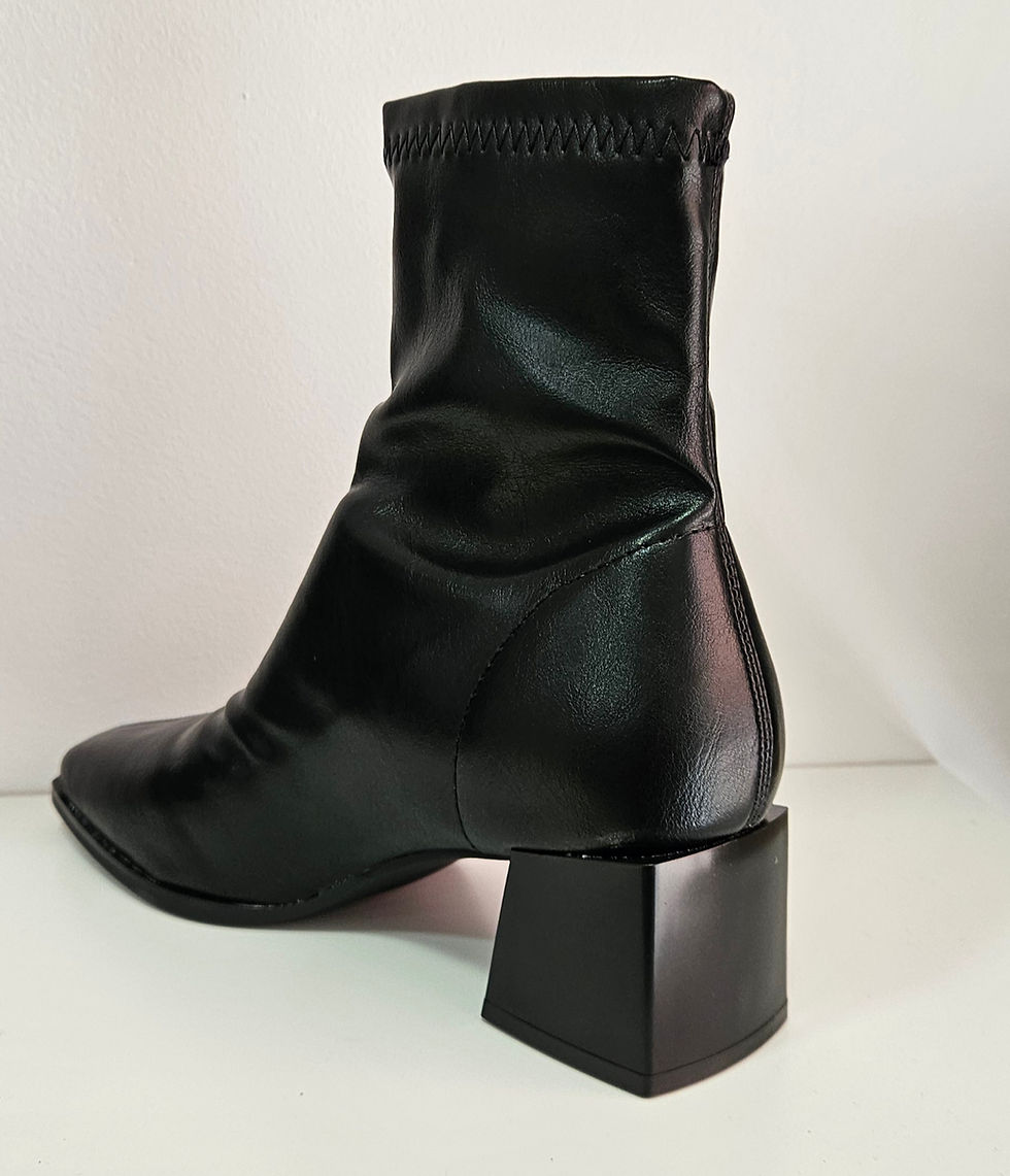 Miniatura: Botin Numancia negro