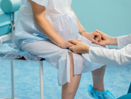 Вертикальні пологи: нове – це добре забуте старе?