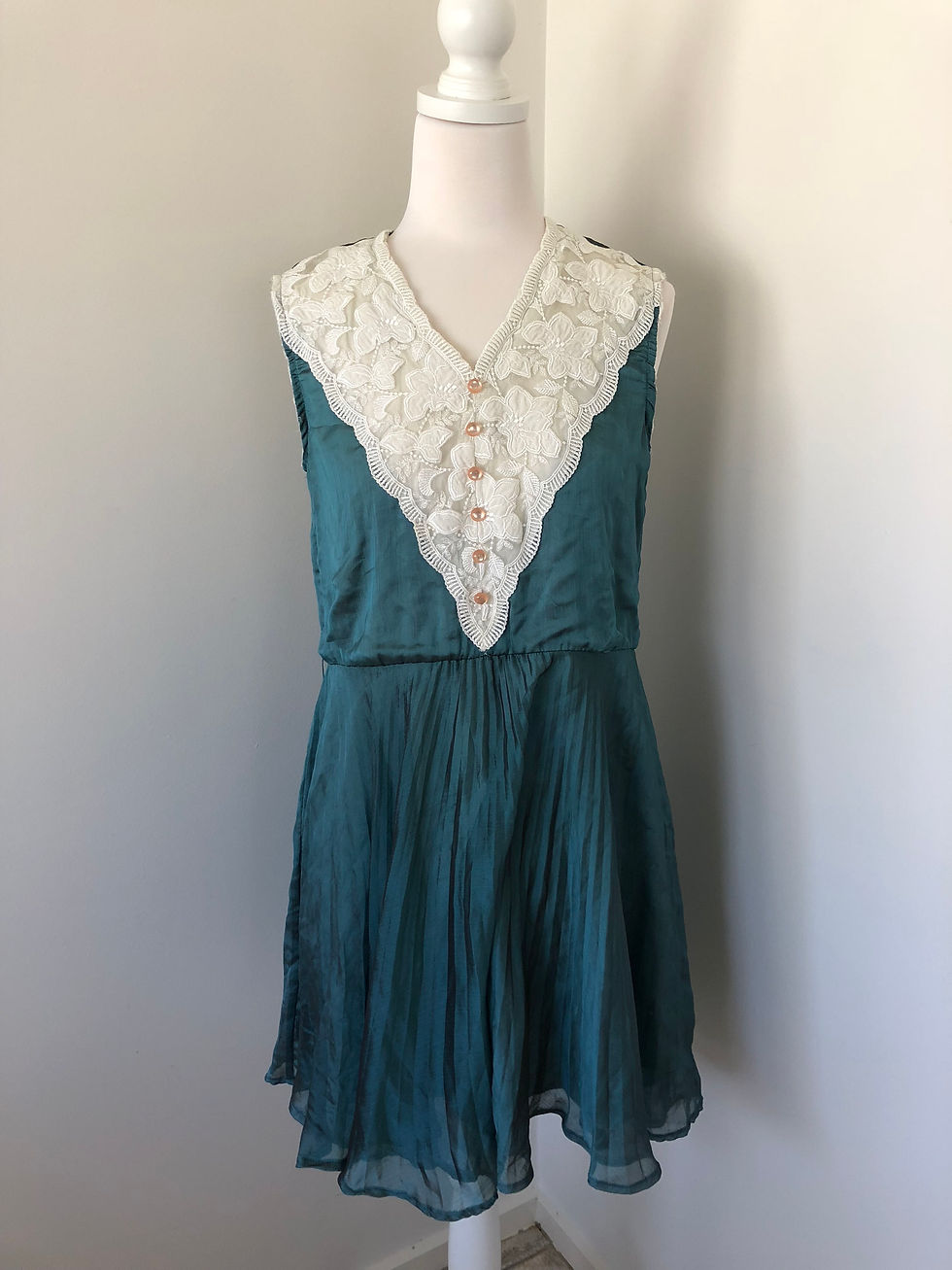 Thumbnail: Vintage Sea Green Dress
