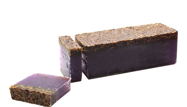 Handmade Sleepy Lavender Soap with Floral Lavender Scent and Relaxing Properties