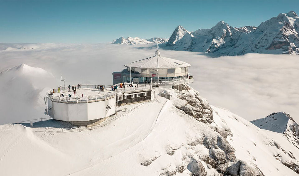 雪朗峰