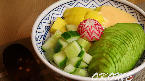 126 Vegetable & Fruit Poke Bowl