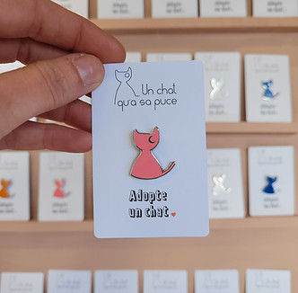 pins_chat_rose (2).jpg