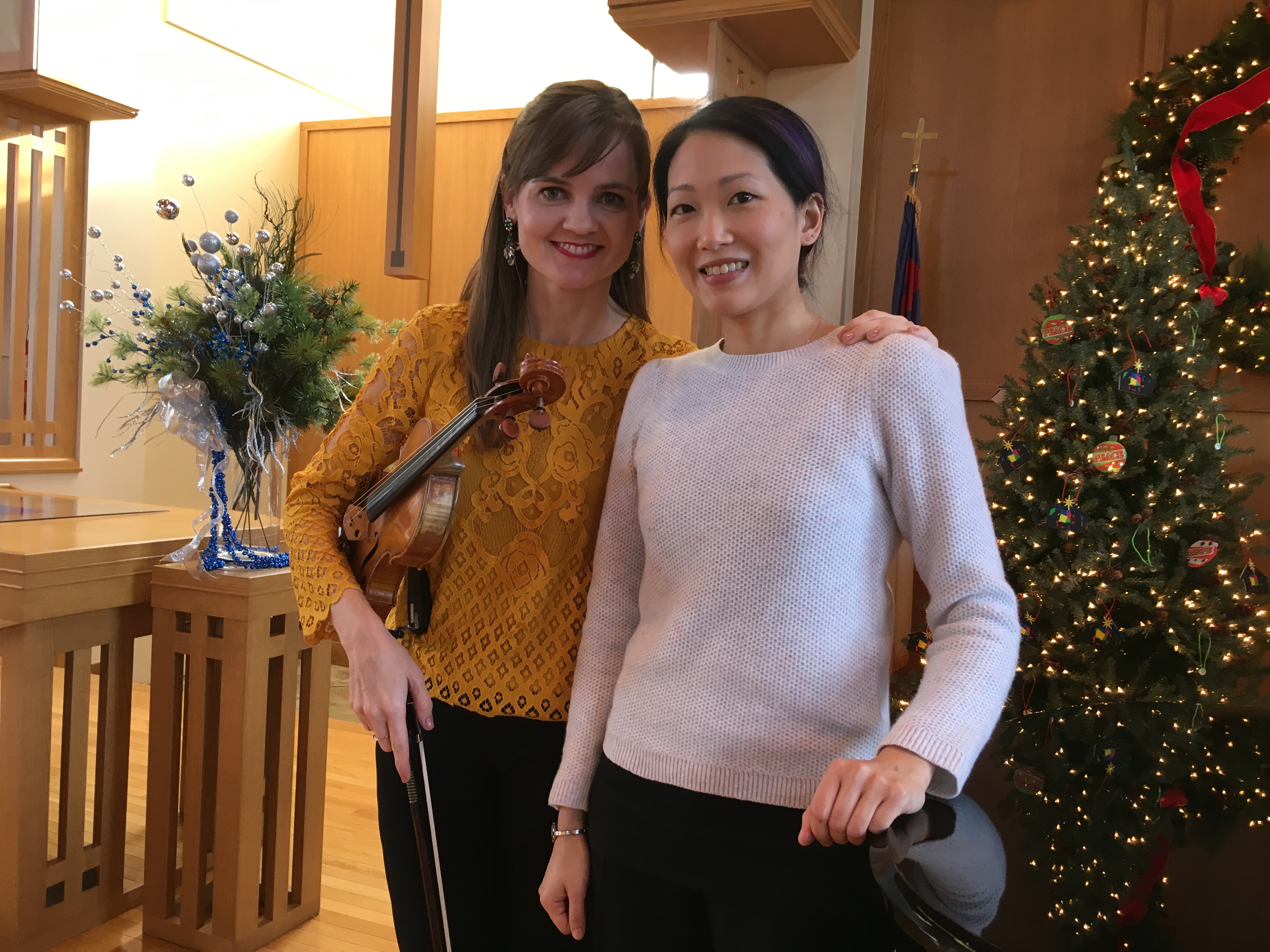 Kate Carter and Louise Chan closeup, Dec 14, 2016 IMG_1362