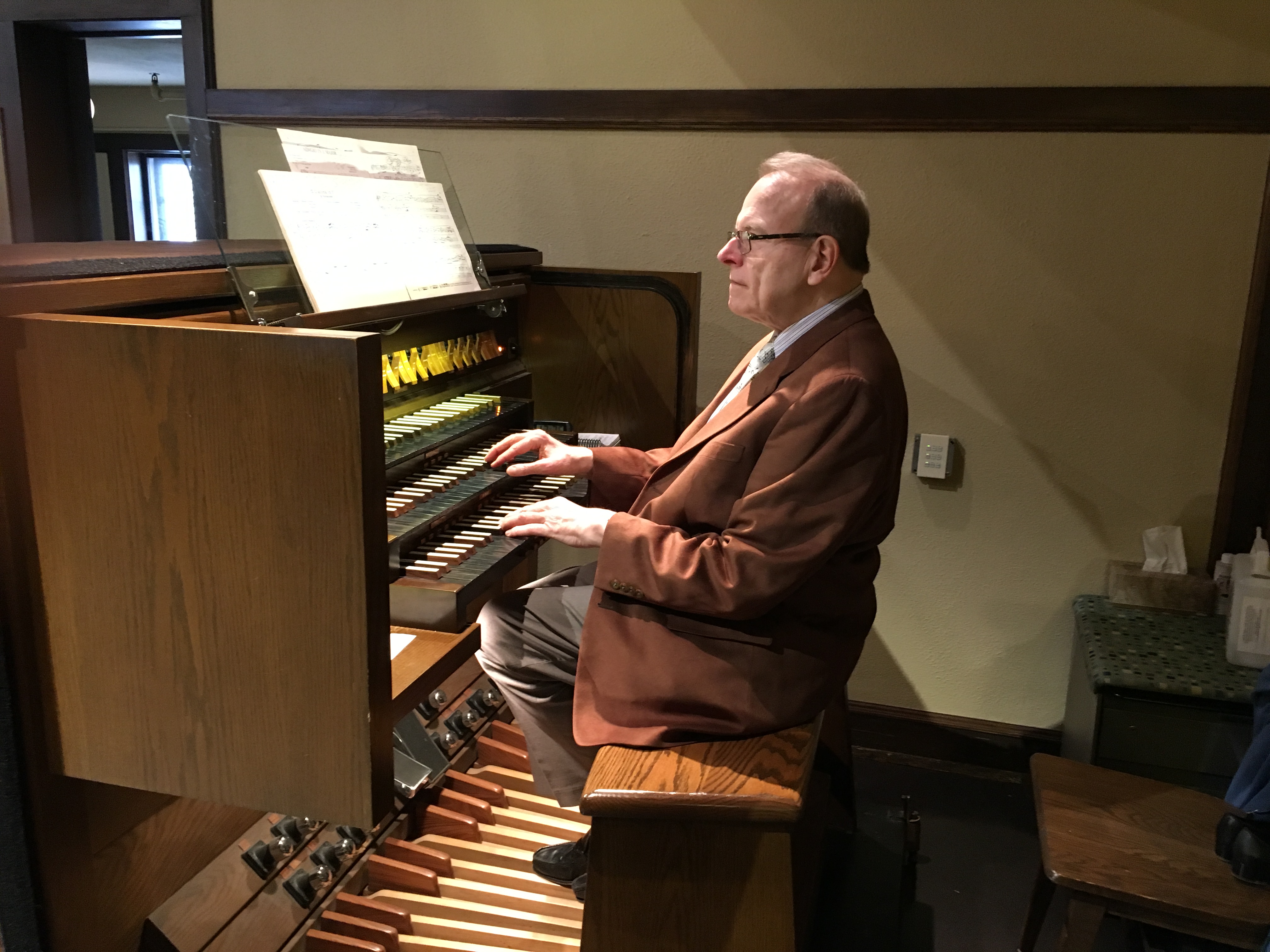 Michael Surratt, April 2017 IMG_1522