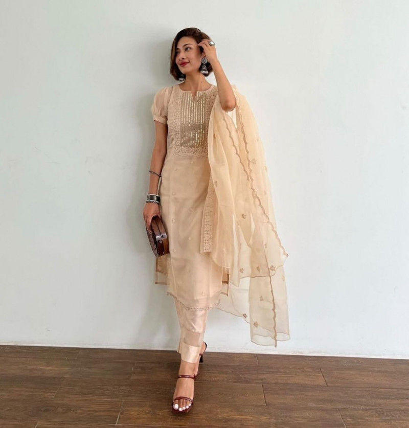 Eye Catching Cream Organza Salwar Suit Online