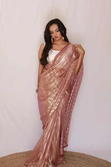 Buy beautiful Pink Color Foil work Printed Saree online