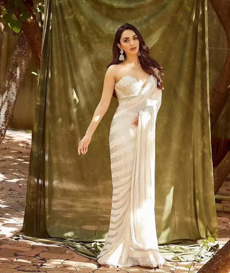Buy Kiara Advani Embroidery Sequin White Color Saree
