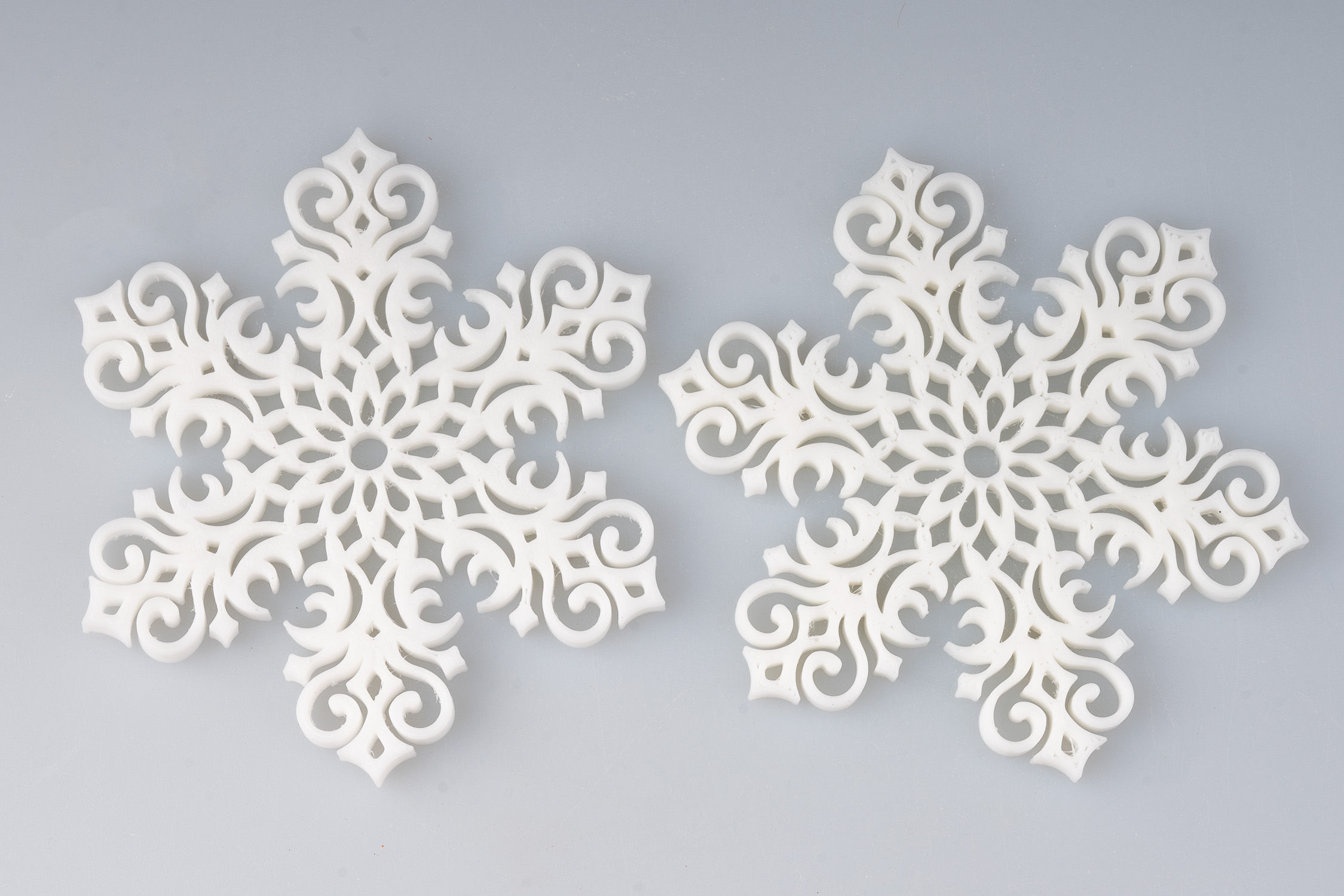 Ozdoby na vianočný stromček VLOČKA 2ks