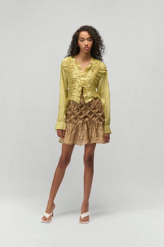 GABRIELA- VERTICAL SHIBORI LINE RUFFLE FRONT BLOUSE | JU-NNA HOMEPAGE