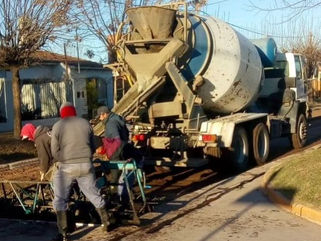 NUEVA CALLE DE ASFALTO EN DAIREAUX