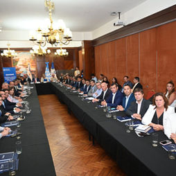 TRENQUE LAUQUEN FUE UNO DE LOS 30 MUNICIPIOS DEL PAÍS INVITADOS A UNA JORNADA FEDERAL CONVOCADA POR NACIONES UNIDAS Y EL MINISTERIO DE SEGURIDAD DE LA NACIÓN